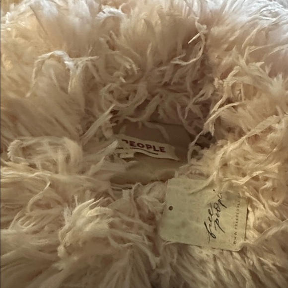 FREE PEOPLE Renata Fur Coat Jacket Mellow Rose Oversized Taylor Swift Size Large - Picture 3 of 8